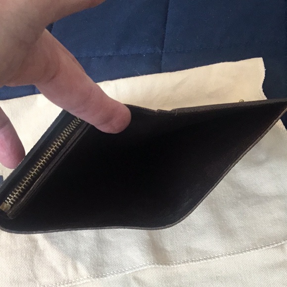 Authentic Lois Vuitton DAMIER EBENE Port Billets Monnaie Zipper Compact Wallet - Picture 10 of 16
